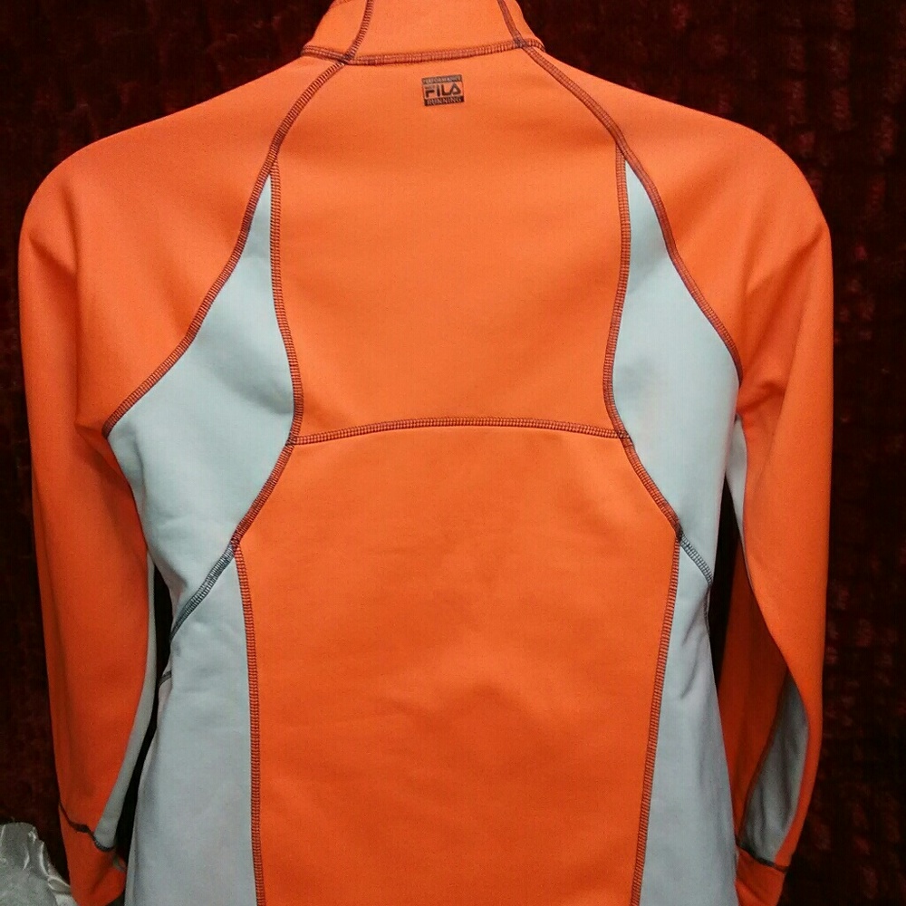 Orange Fila pullover - Picture 3 of 3